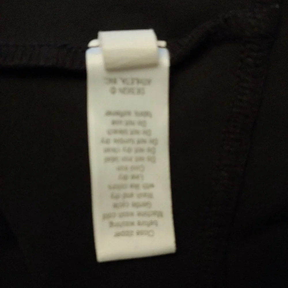 Athleta womens black yoga leggings  with zipper pockets size S - Picture 15 of 15